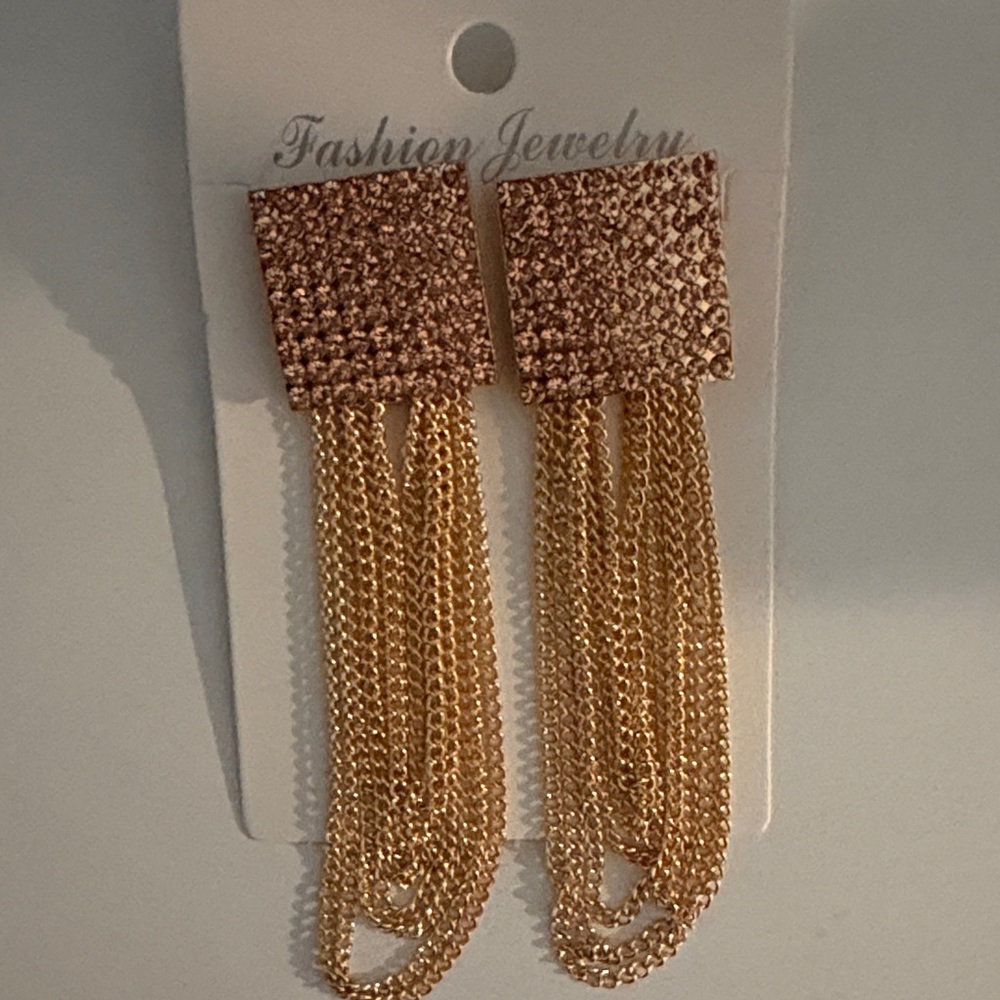 Fashion Jewelry Gold and Pink Chain Earrings